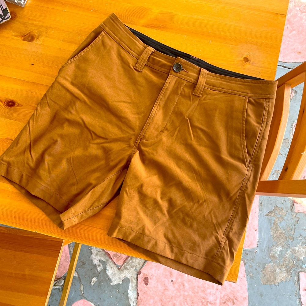 Alameda Prana shorts 7 inch